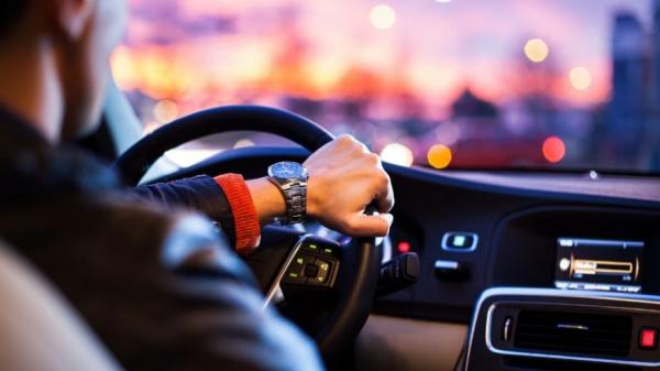 تفادي حوداث الطرق تفادي حوداث الطرق