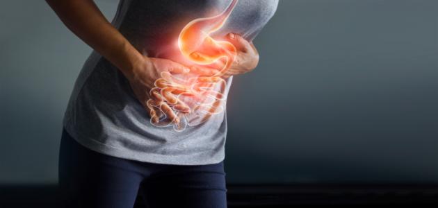 أسباب الإصابة بقرحة المعدة أسباب الإصابة بقرحة المعدة