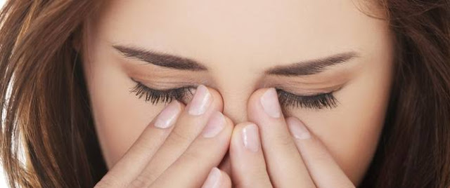 أسباب صداع العين وعلاقته بالجيوب الأنفية