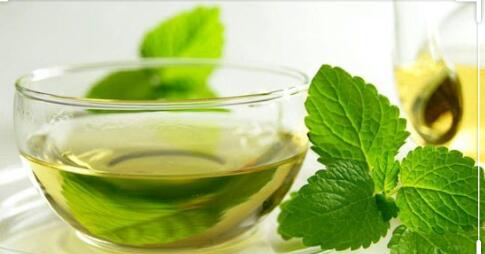 أضرار الشاي الأخضر