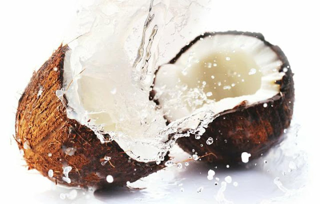 فوائد ماء جوز الهند