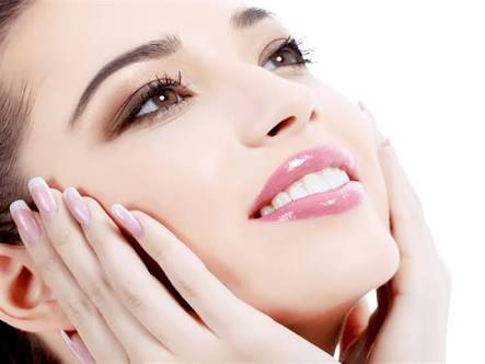 أهمية لبان الدكر للبشرة 