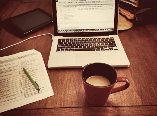 حيل لتزيين المكتب بالمنزل