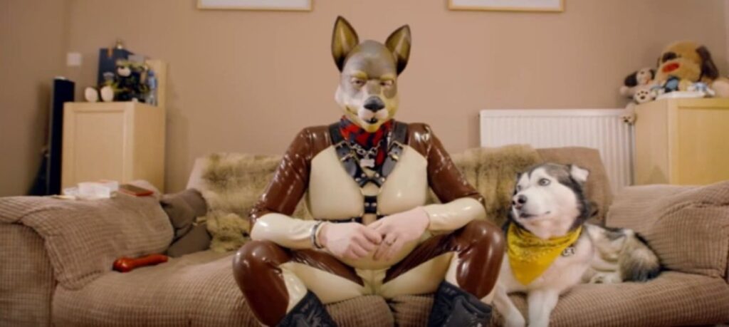 الكلاب البشرية